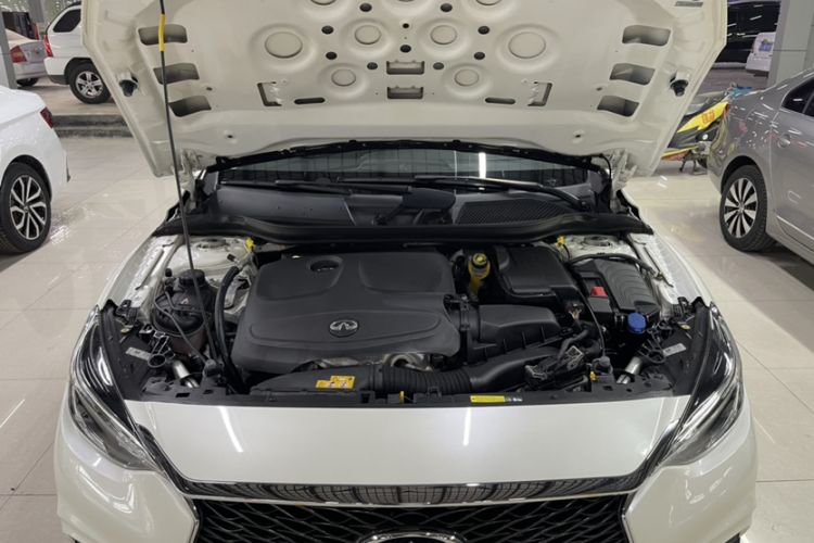 Used Infiniti QX30 2018 1.6T Two-Wheel Drive Sport Edition
