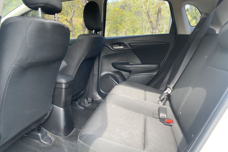 Used Honda Fit 2018 1.5L CVT Comfort Version Exterior 6