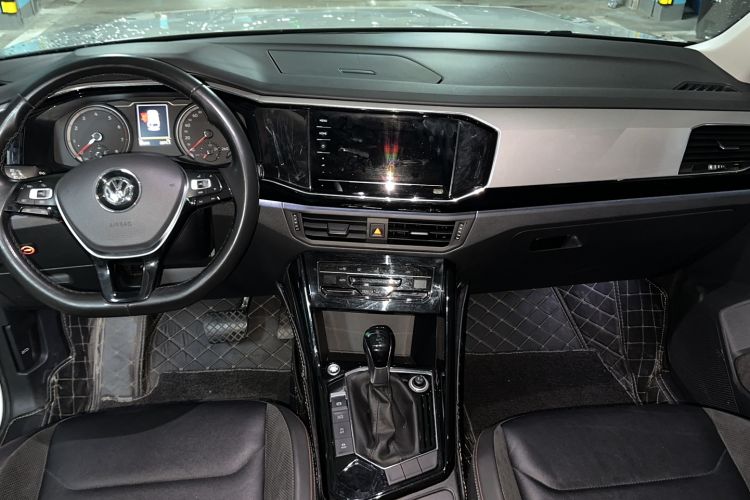 Used Volkswagen Tayron 2020 330TSI Two-Wheel Drive Luxury Smart Connectivity Version