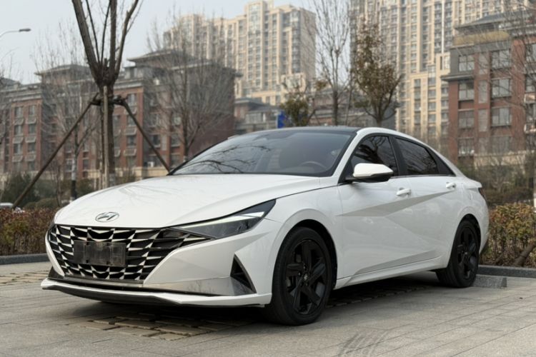 Used Hyundai Elantra 2021 1.5L CVT LUX Prestige Edition