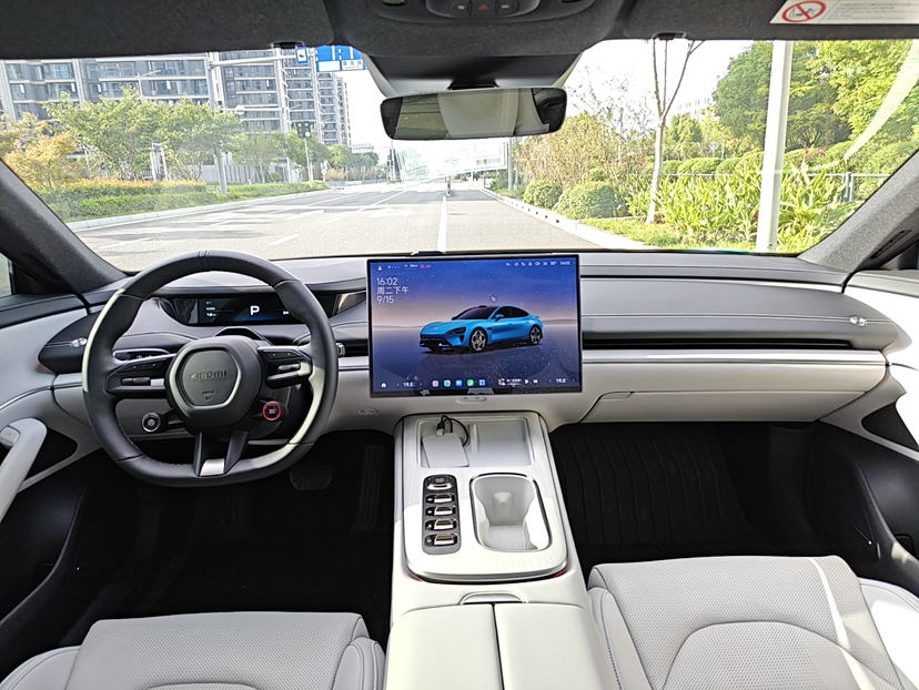 Xiaomi Auto SU7 2024 Rear-Drive Ultra-Long Range Advanced Pro-Level Intelligent Driving Version — снимка 9