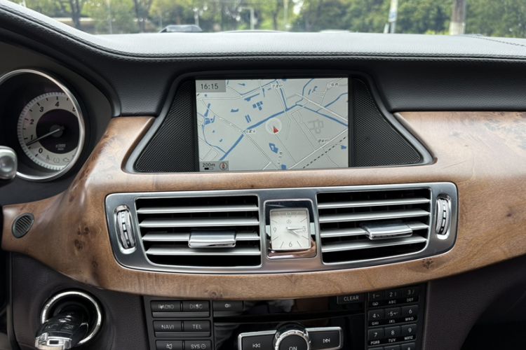 Used Mercedes-Benz CLS 2012 CLS 300 CGI Audio And AC Panel