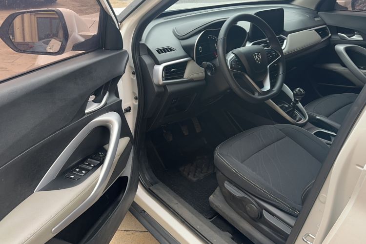 Used Baojun 510 2019 1.5L Manual Enjoyment Model 73kW China VI
