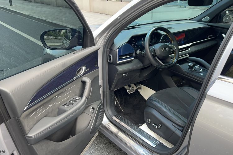 Used Geely Auto Monjaro L 2024 2.0TD High-Power Automatic Two-Wheel Drive Skyline Edition