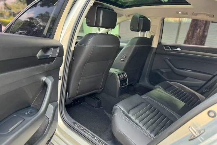 Used Volkswagen Magotan 2020 330TSI DSG Leading Model