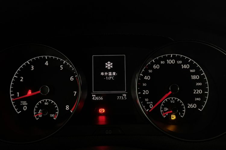 Used Volkswagen Golf Sportsvan 2016 230TSI Manual Entry-Level Trim