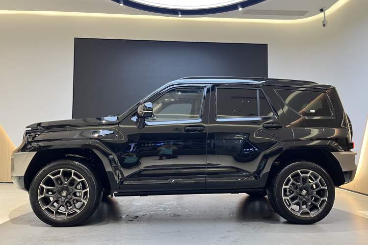 Used Tank 700 New Energy 2024 Hi4-T Extreme Edition Exterior 7