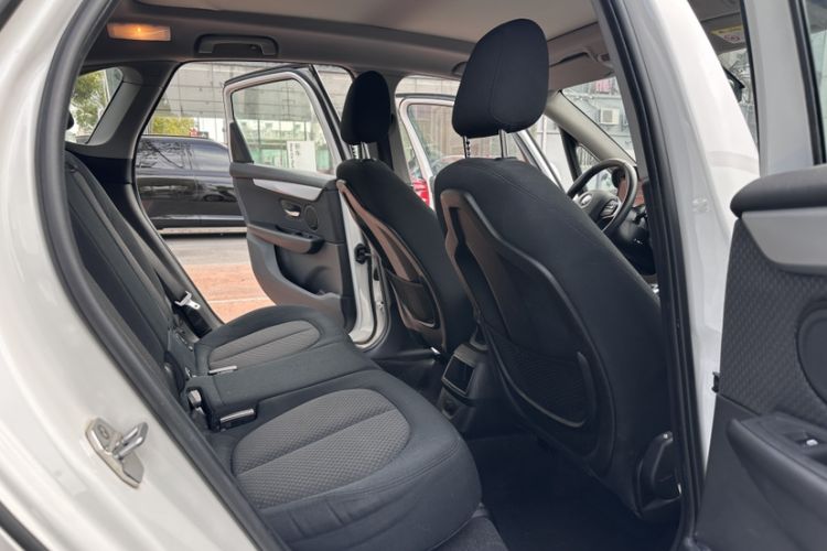 Used BMW 2 Series Active Tourer 2016 218i Fashion Model Interior 6