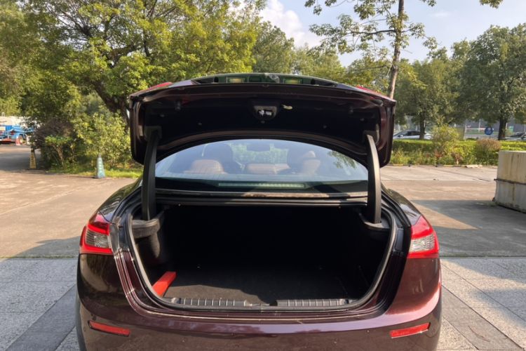 Used Maserati Ghibli 2014 3.0T Standard Edition
