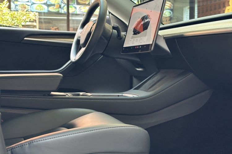 Used Tesla Model Y 2022 Performance High-Performance All-Wheel-Drive Version