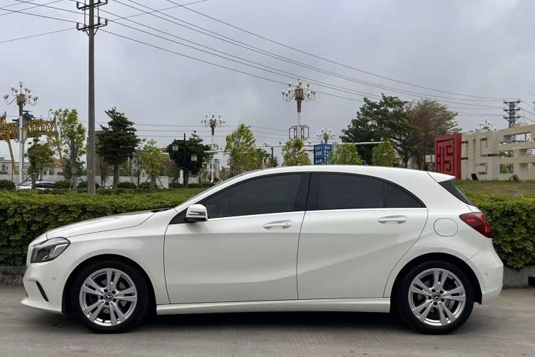 Used Mercedes-Benz A-Class 2017 Revised A 200 Dynamic Edition
