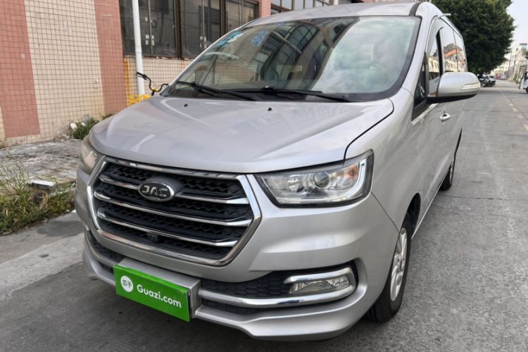 Used JAC Refine M4 2016 2.0L Manual Luxury Version
