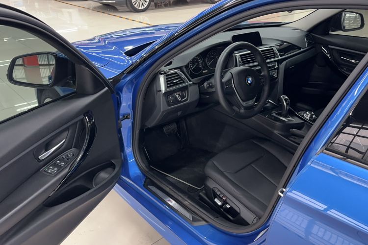 Used BMW 3 Series 2017 320Li M Sport Edition Driver Seat