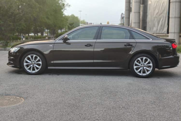 Used Audi A6L 2018 30th Anniversary Edition 35 TFSI Fashion Model