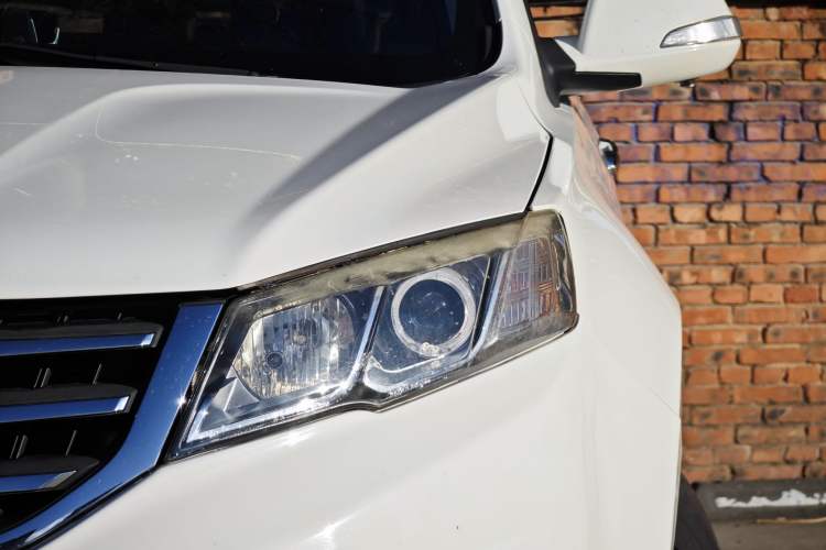 Used Land X5 2014 2.0T Automatic Innovation Edition
