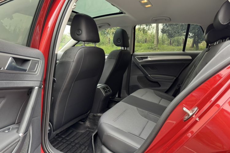 Used Volkswagen Golf 2018 1.6L Automatic Comfort Model