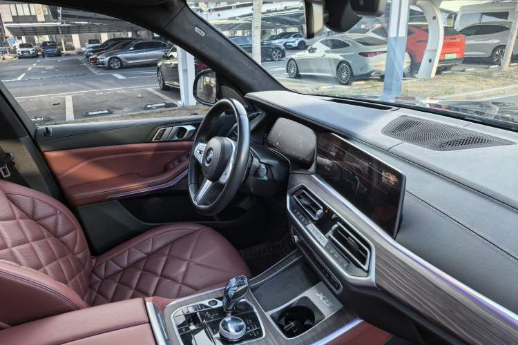 Used BMW X5 2022 Restyled xDrive 40Li M Sport Package