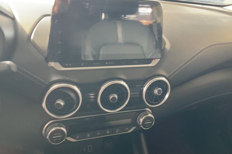 Used Nissan Sylphy 2021 1.6L XL CVT Enjoyment Edition Audio And AC Panel