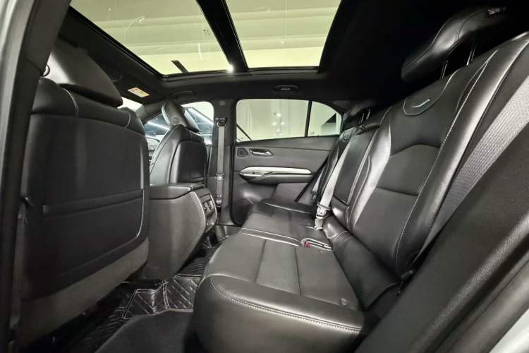 Used Cadillac XT4 2023 28T Two-Wheel Drive Prestige Version