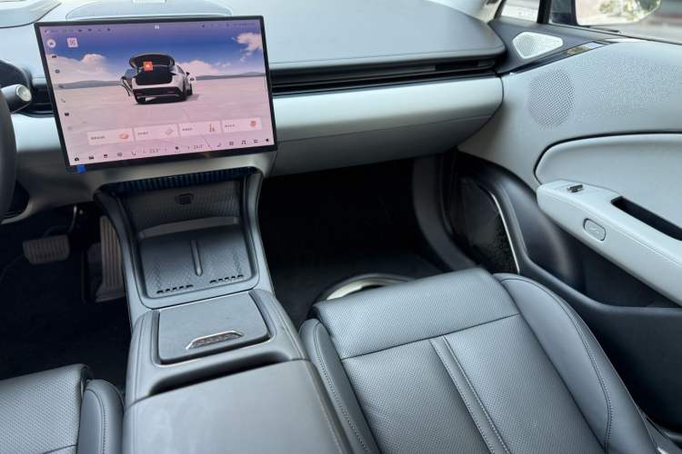 Used Zeekr 007 2025 Rear-Drive Intelligent Driving Version 75 kWh
