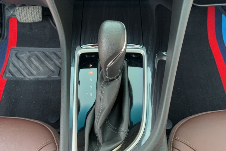 Used Buick GL6 2019 18T 6-Seater Connected Luxury Version China V Standard