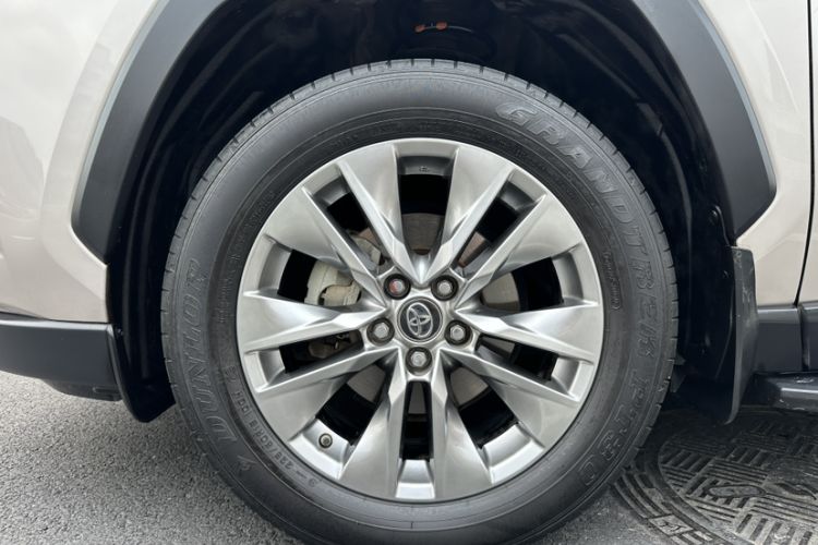 Used Toyota Wildlander 2022 2.0L CVT Two-Wheel Drive Luxury Edition
