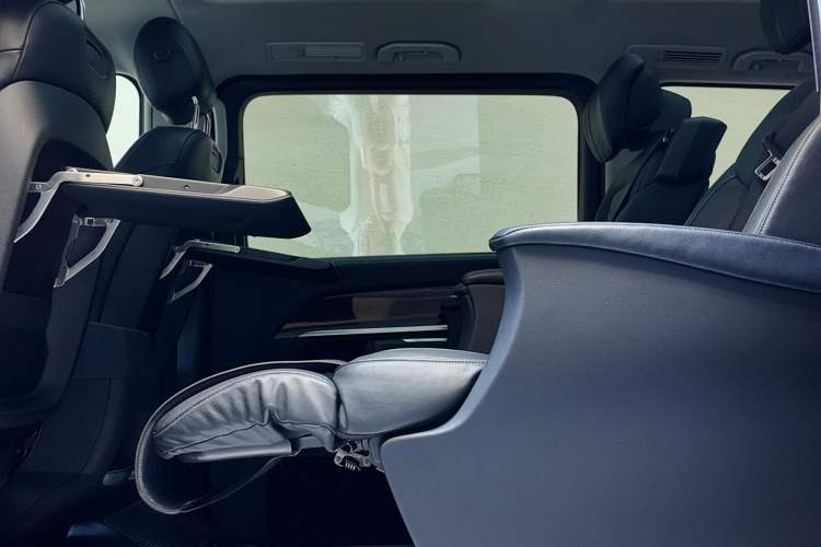 Used Mercedes-Benz V-Class 2017 V 260 L Prestige Extended Edition