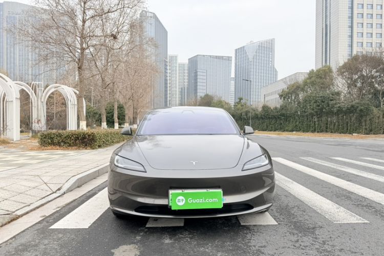 Used Tesla Model 3 2023 Rear-Wheel-Drive Version
