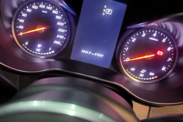 Used Mercedes-Benz C-Class 2019 C 180 L Fashion Edition Sport Version
