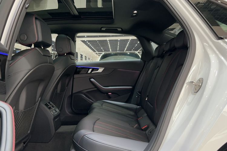 Used Audi A4L 2025 2 Million Units Enjoyment Version 40 TFSI Luxury Dynamic Edition
