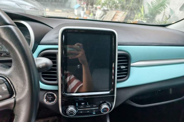 Used Chery New Energy Little Ant 2021 150 000 Yuan "Ant Fan" Edition New Ant Xuan Version Lithium-NMC Battery