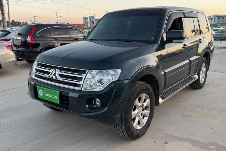 Used Mitsubishi Pajero 2014 3.0L Luxury Edition