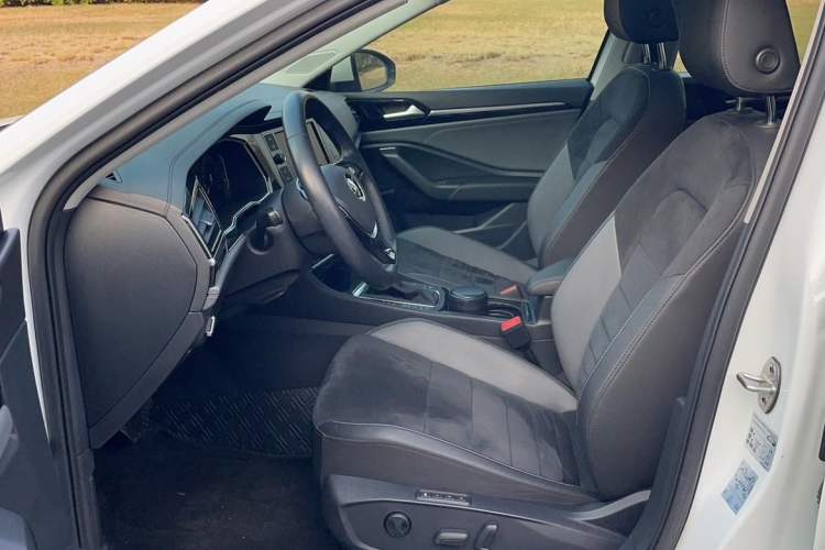 Used Volkswagen Sagitar 2019 280TSI DSG Luxury Version China VI Standard