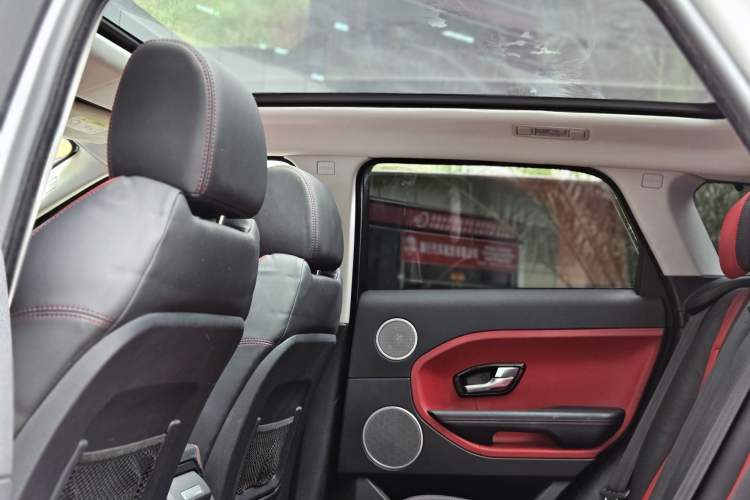 Used Land Rover Range Evoque 2014 2.0T 5-Door Ignite Edition
