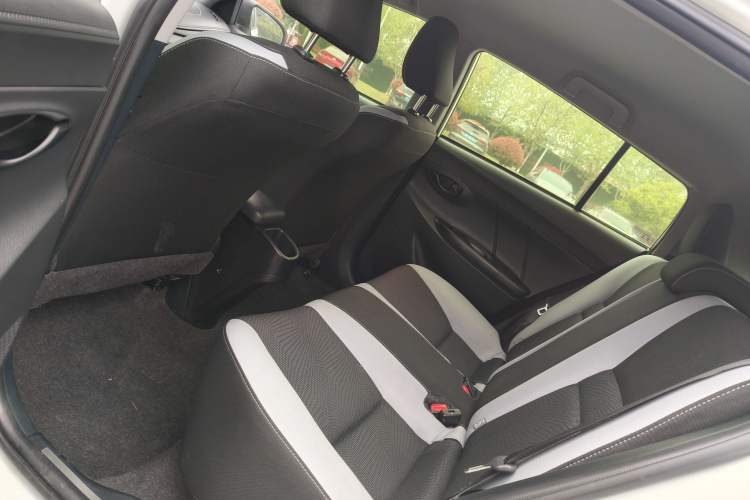 Used Toyota YARiS L Zhi Xuan 2022 X-Trail 1.5L CVT Leading PLUS Edition Interior 3