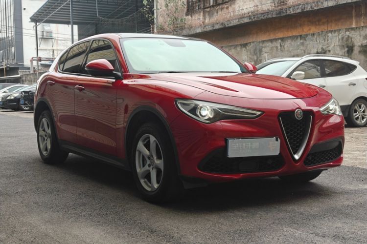 Used Alfa Romeo Stelvio 2017 2.0T 200HP Elite Edition