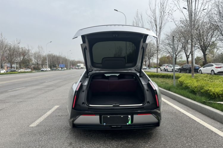 Used XPeng P7 2025 Model—702 Long Range Ultra