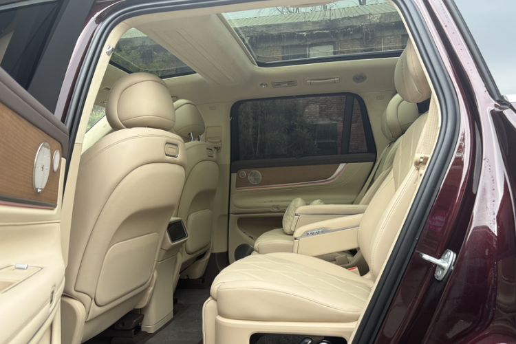 Used Hima AITO M9 2025 Extended-Range Ultra Version 52 kWh 6-Seater
