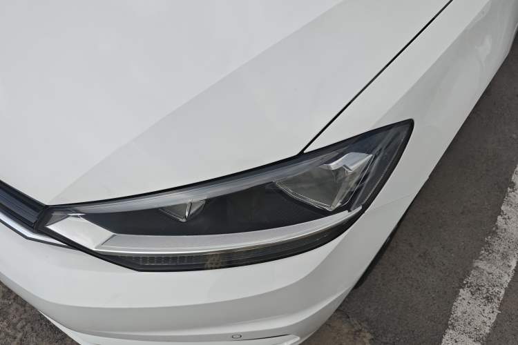 Used Volkswagen Touran 2018 Volkswagen Touran L 280TSI DSG Comfort Edition 7 Seats China V Emission Standard