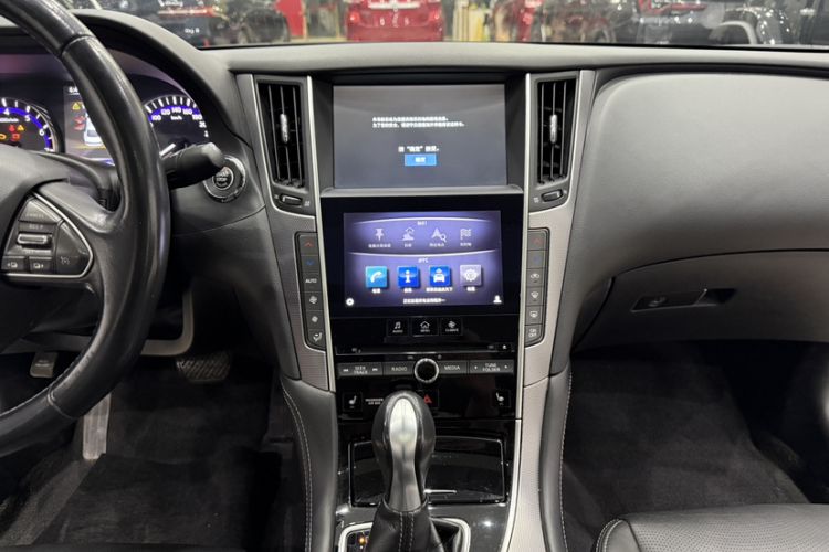 Used Infiniti Q50 2014 2.0T Luxury Edition