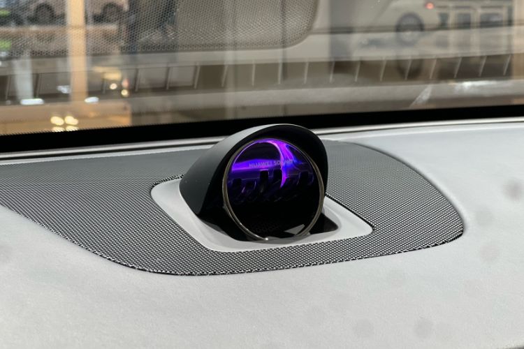 Used Hima Luxeed R7 2025 Range-Extended Version 251 km Max