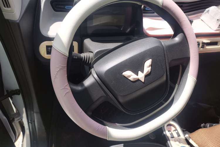 Used Wuling Hongguang MINIEV 2020 Lite Version Lithium Iron Phosphate