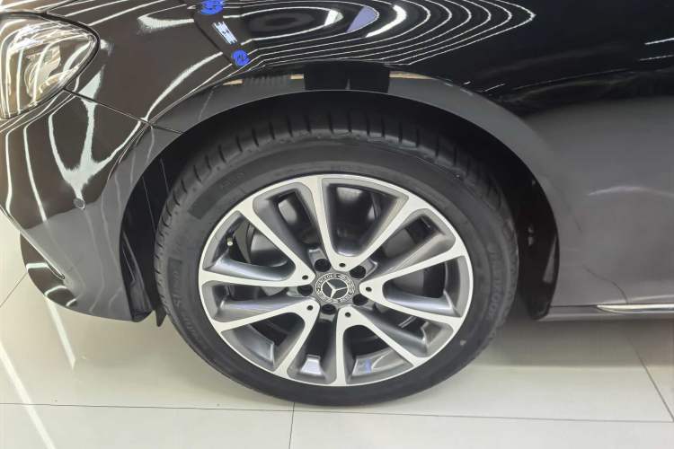 Used Mercedes-Benz E-Class 2019 E 300 L Stylish Model
