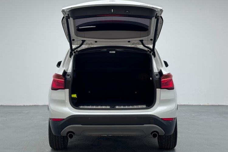 Used BMW X1 2018 sDrive20Li Leading Model