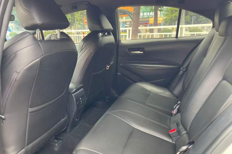 Used Toyota Levin 2022 Dual-Motor 1.8H E-CVT Leading Edition
