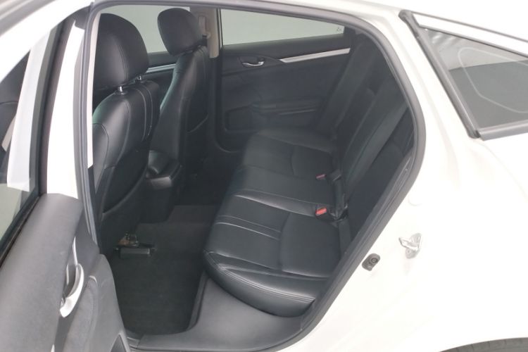 Used Honda Civic 2016 220TURBO CVT Luxury Edition