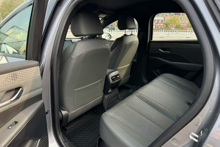 Used BYD Qin PLUS 2025 DM-i Smart Drive 55KM Leading Model
