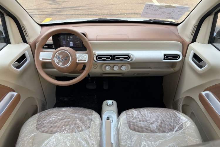 Used Wuling Hongguang MINIEV 2024 3rd Generation 215km Youth Edition