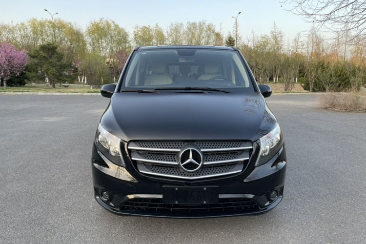 Used Mercedes-Benz Vito 2020 2.0T Elite Version 9 Seats
