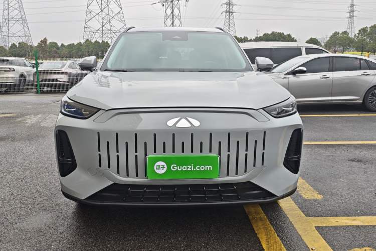 Used Chery Fengyun T9 2025 120 Long-Range Luxury Version 7 Seats Lithium Iron Phosphate